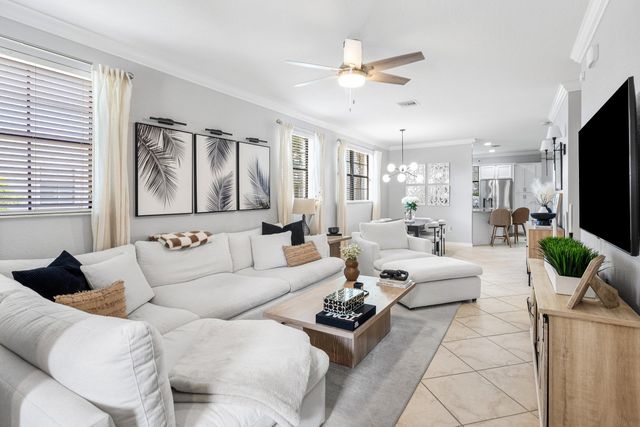 128 Delancey Avenue, Delray Beach, FL 33484