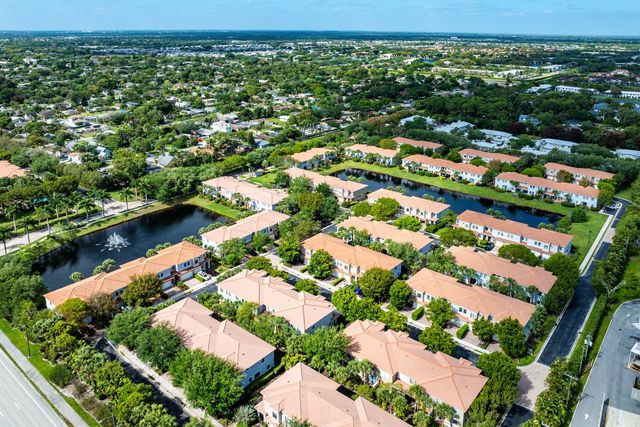 128 Delancey Avenue, Delray Beach, FL 33484