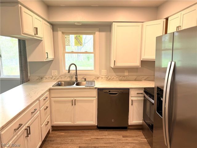 4088 Lynwood, Kent, OH 44240