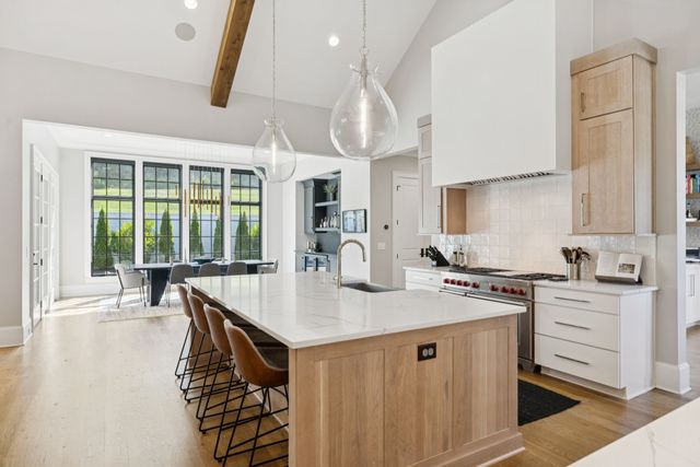 8139 Heirloom Blvd, College Grove, TN 37046