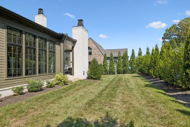 8139 Heirloom Blvd, College Grove, TN 37046