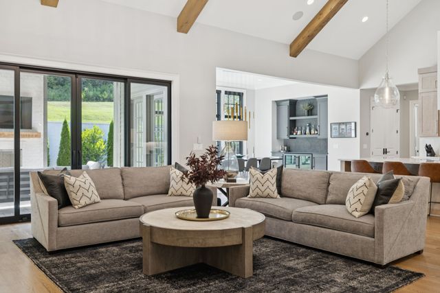 8139 Heirloom Blvd, College Grove, TN 37046