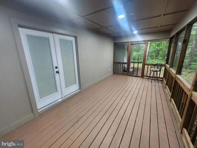 105 BEACHSIDE CV, Locust Grove, VA 22508