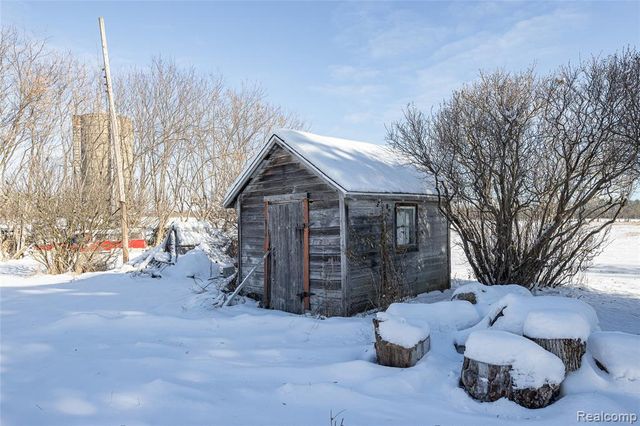 4476 Merwin Road, Lapeer, MI 48446