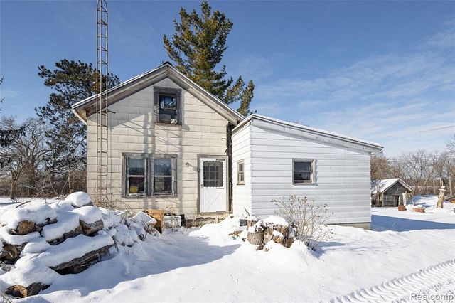 4476 Merwin Road, Lapeer, MI 48446