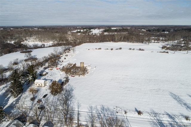 4476 Merwin Road, Lapeer, MI 48446