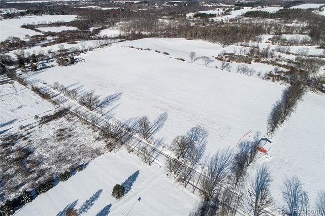 4476 Merwin Road, Lapeer, MI 48446