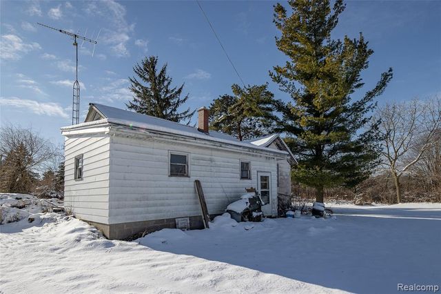 4476 Merwin Road, Lapeer, MI 48446
