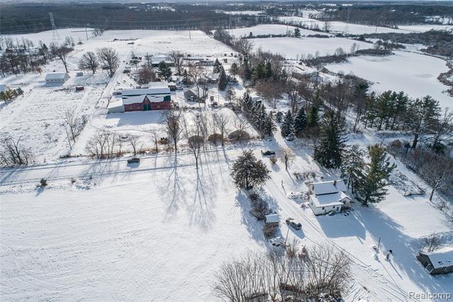 4476 Merwin Road, Lapeer, MI 48446