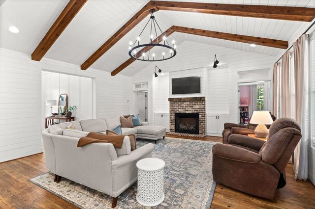 217 Tobacco Leaf Rd, Galivants Ferry, SC 29544