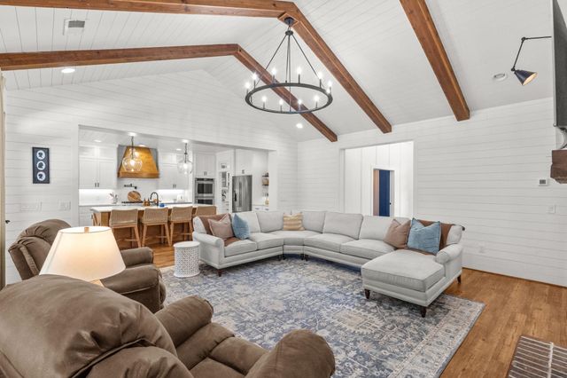 217 Tobacco Leaf Rd, Galivants Ferry, SC 29544