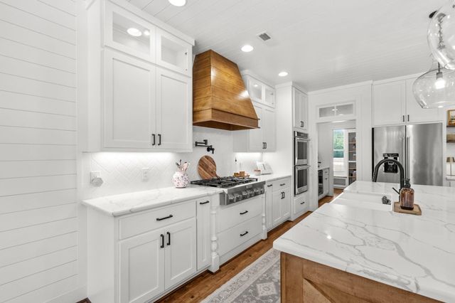 217 Tobacco Leaf Rd, Galivants Ferry, SC 29544