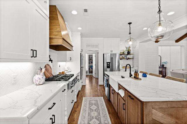217 Tobacco Leaf Rd, Galivants Ferry, SC 29544