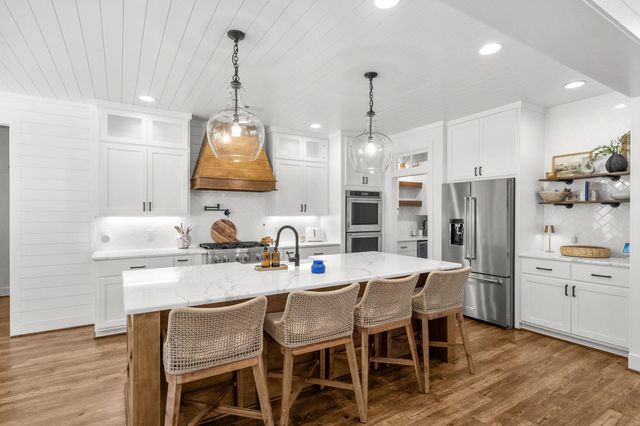 217 Tobacco Leaf Rd, Galivants Ferry, SC 29544