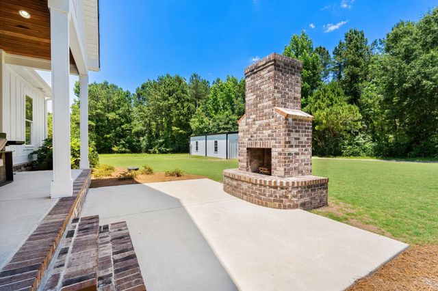 217 Tobacco Leaf Rd, Galivants Ferry, SC 29544