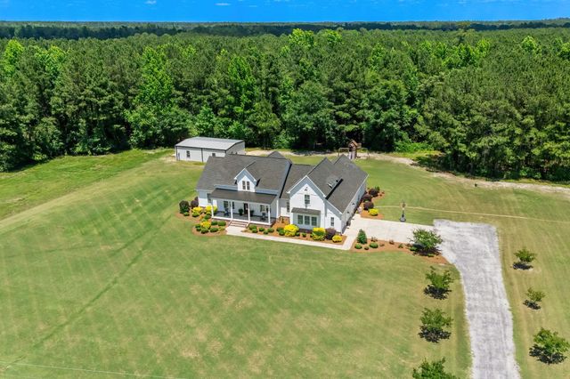 217 Tobacco Leaf Rd, Galivants Ferry, SC 29544