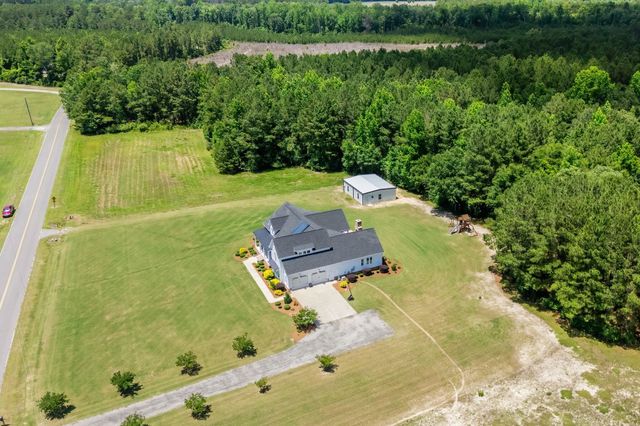 217 Tobacco Leaf Rd, Galivants Ferry, SC 29544