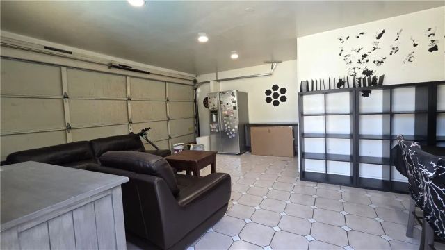 6637 Capps Avenue, Reseda, CA 91335