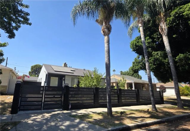 6637 Capps Avenue, Reseda, CA 91335