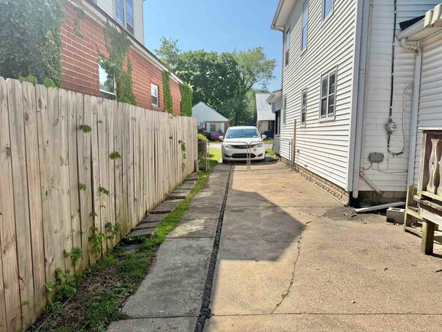 4326 Piedmont Road, Huntington, WV 25704