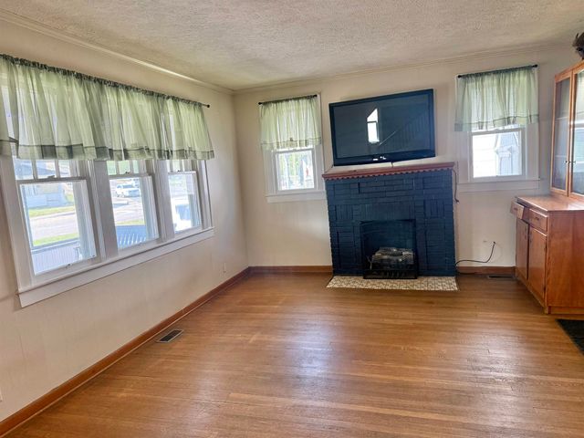 4326 Piedmont Road, Huntington, WV 25704