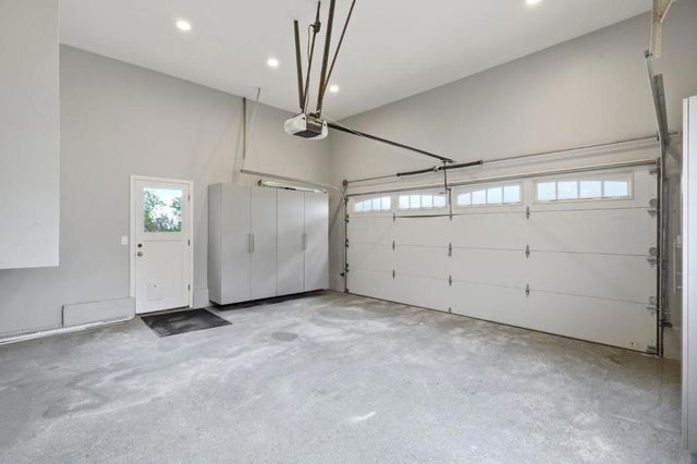 10140 Hillcrest Road, Cupertino, CA 95014