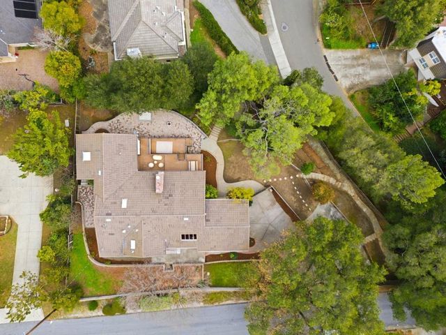 10140 Hillcrest Road, Cupertino, CA 95014