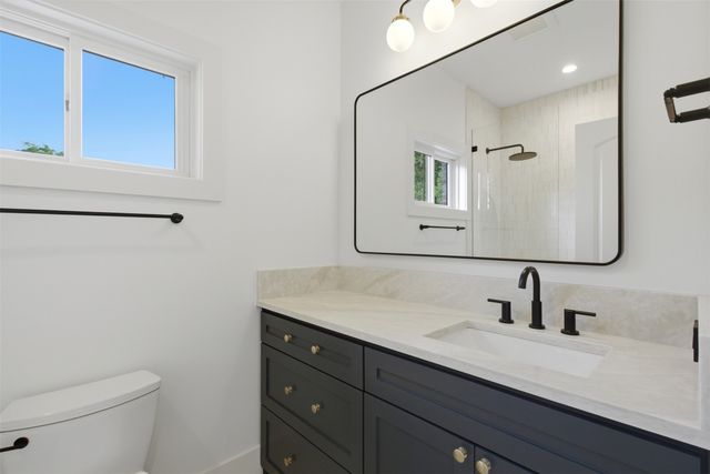 6743 Gaston Avenue, Dallas, TX 75214