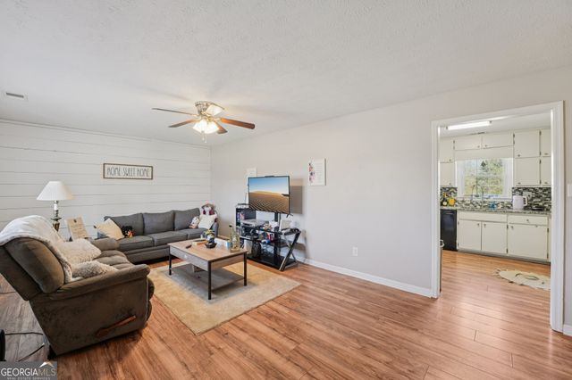 1911 Barnesville Road, Griffin, GA 30224