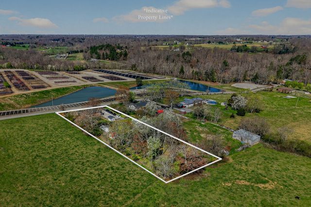 1823 Evins Mill Rd, Smithville, TN 37166