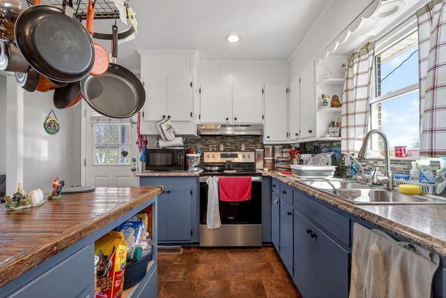 1823 Evins Mill Rd, Smithville, TN 37166