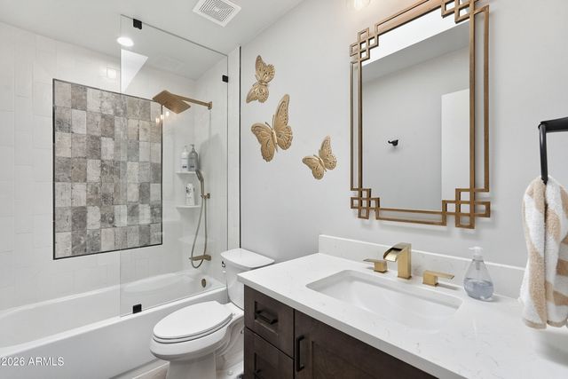 4604 E PIEDMONT Road E, Phoenix, AZ 85044