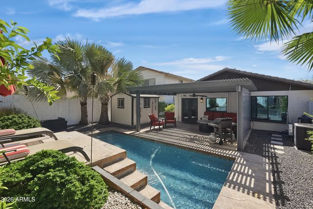 4604 E PIEDMONT Road E, Phoenix, AZ 85044