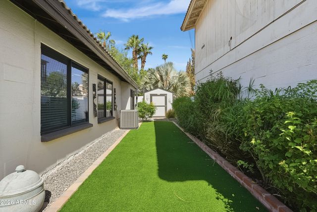 4604 E PIEDMONT Road E, Phoenix, AZ 85044