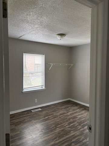 3001 Henderson Avenue, NW, Cleveland, TN 37312