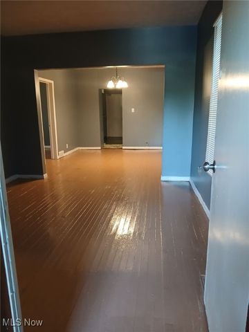 3206 W 71st Street, Cleveland, OH 44102