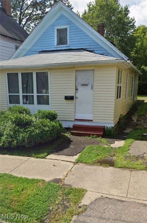 3206 W 71st Street, Cleveland, OH 44102
