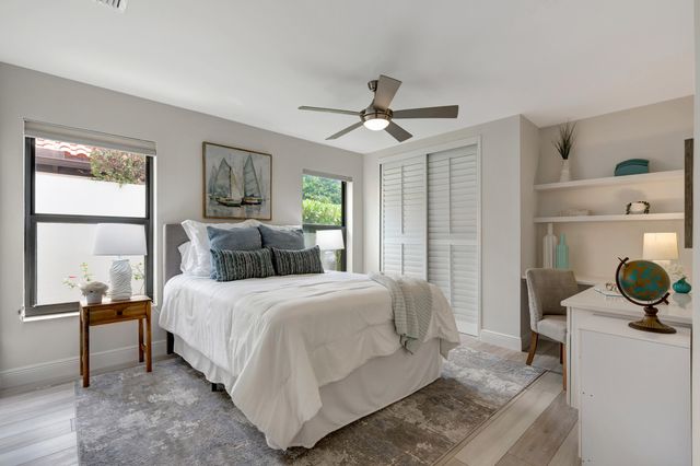 1472 Via Cameron, Jupiter, FL 33477