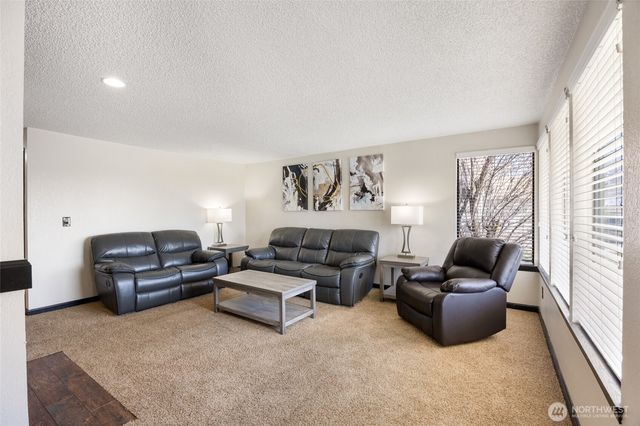 519 S Pommer Ave, Moses Lake, WA 98837