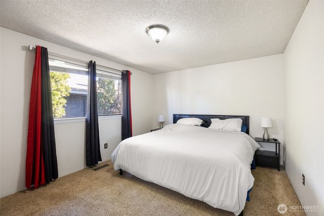 519 S Pommer Ave, Moses Lake, WA 98837