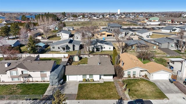 519 S Pommer Ave, Moses Lake, WA 98837