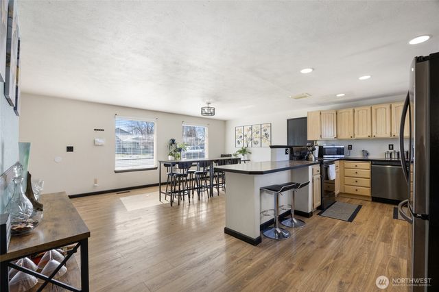 519 S Pommer Ave, Moses Lake, WA 98837