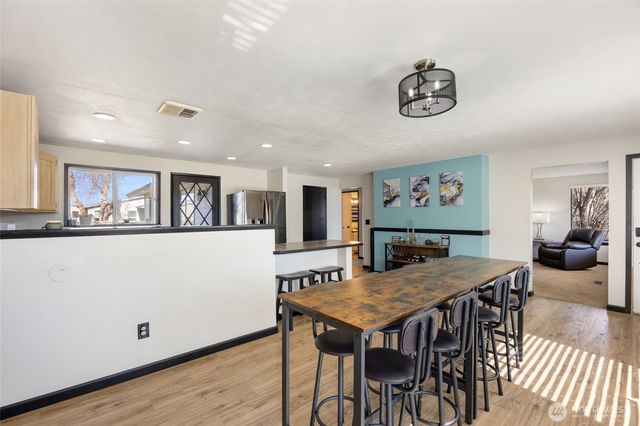 519 S Pommer Ave, Moses Lake, WA 98837