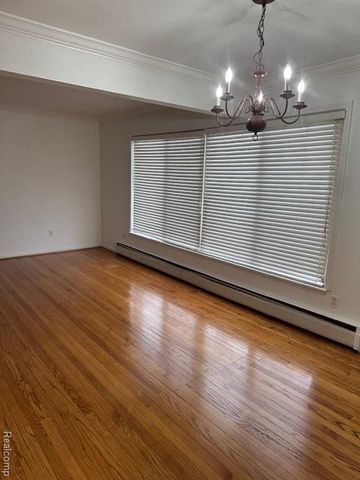 11410 Canal Road 206, Sterling Heights, MI 48314