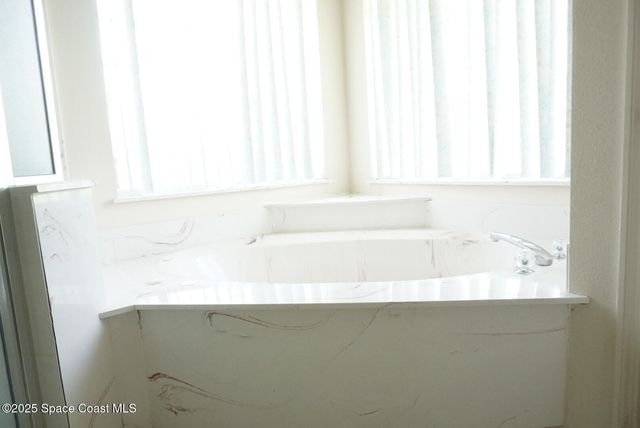 711 Hunan Street NE, Palm Bay, FL 32907