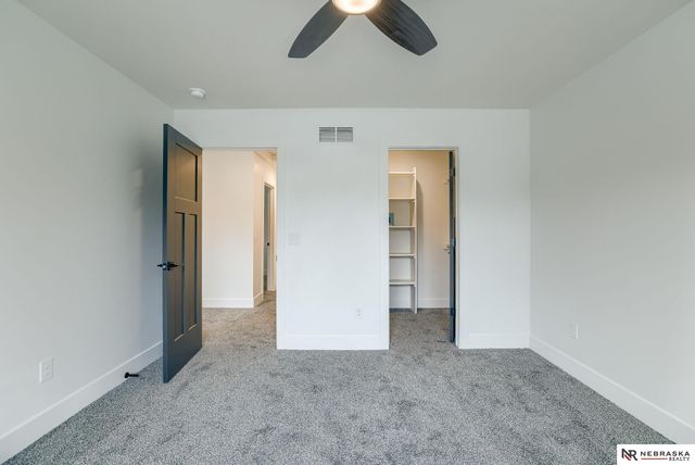 319 S 55th Street, Lincoln, NE 68510