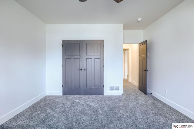 319 S 55th Street, Lincoln, NE 68510