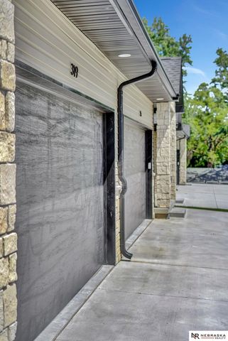 319 S 55th Street, Lincoln, NE 68510