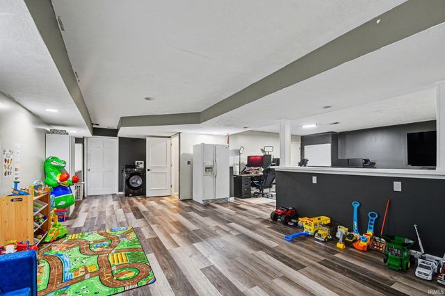 25827 Little Fox Trail, South Bend, IN 46628