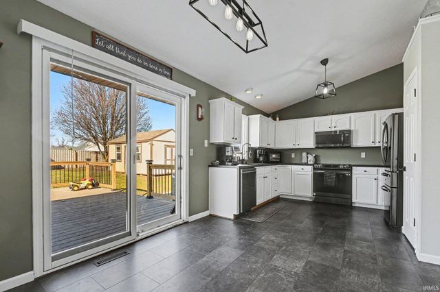 25827 Little Fox Trail, South Bend, IN 46628